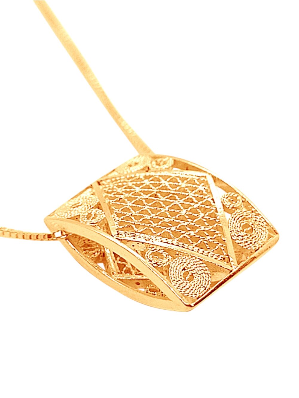 Collier filigrane en argent plaqué or Rhombus